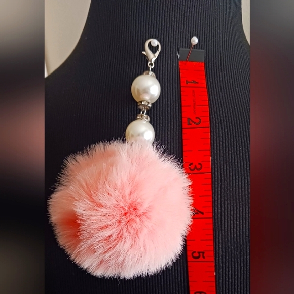 Pink Fluffy Key Holder With Faux Pearl And Crystal Accents. EUC - Picture 4 of 6